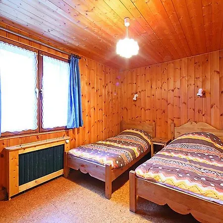 Taconnaz Sleeps 12 Wifi Holiday home