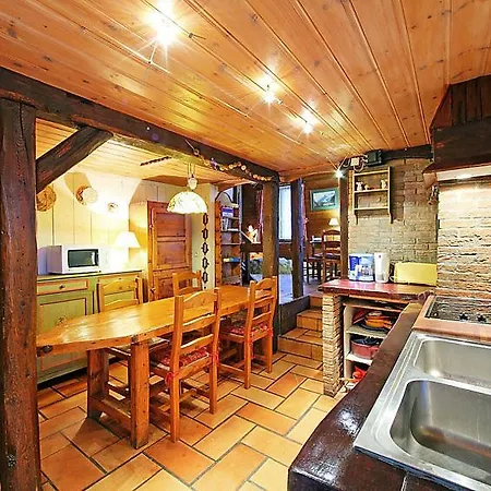 Holiday home Taconnaz Sleeps 12 Wifi Chamonix